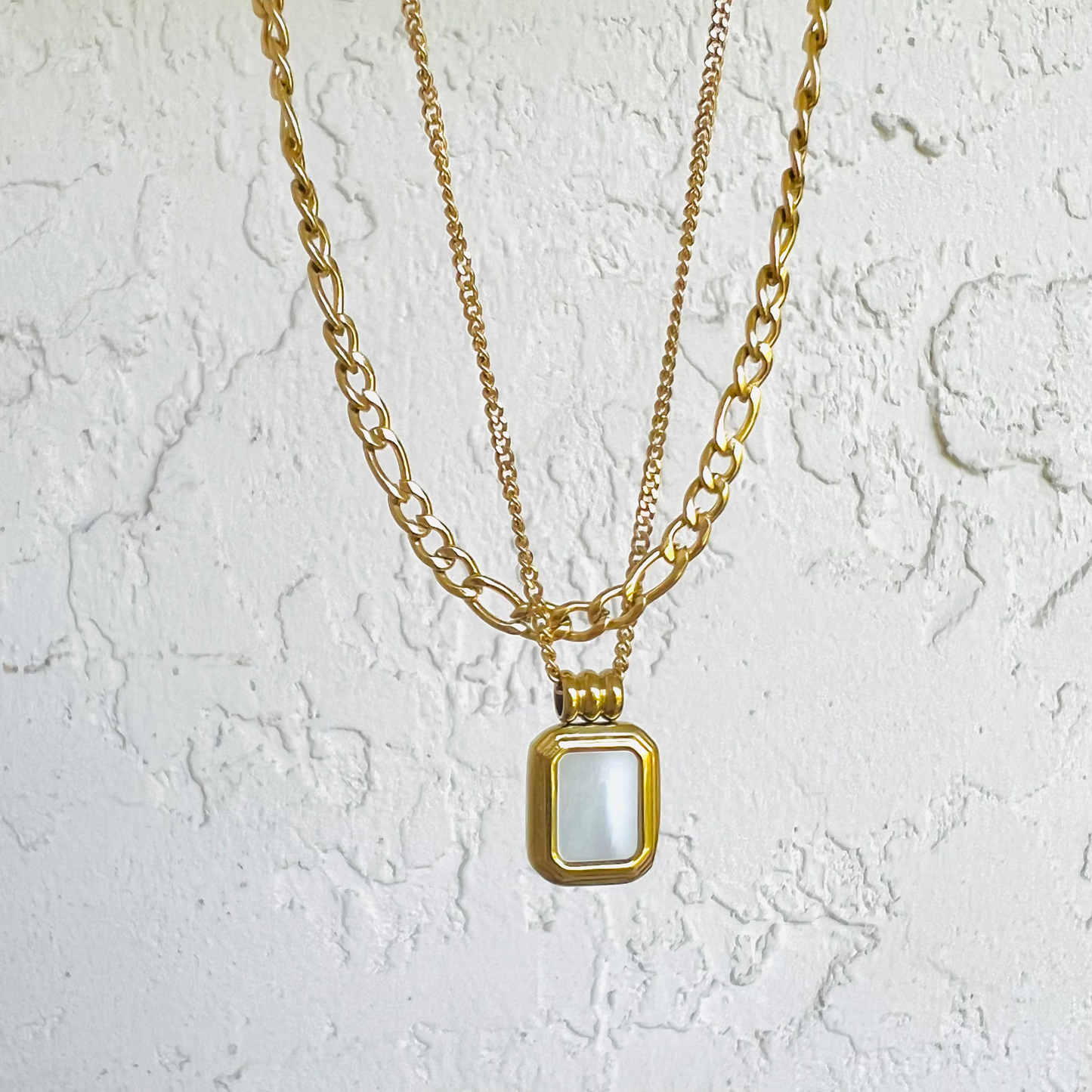 Layered Necklace Set, waterproof gold Mother of pearl double strap necklace.