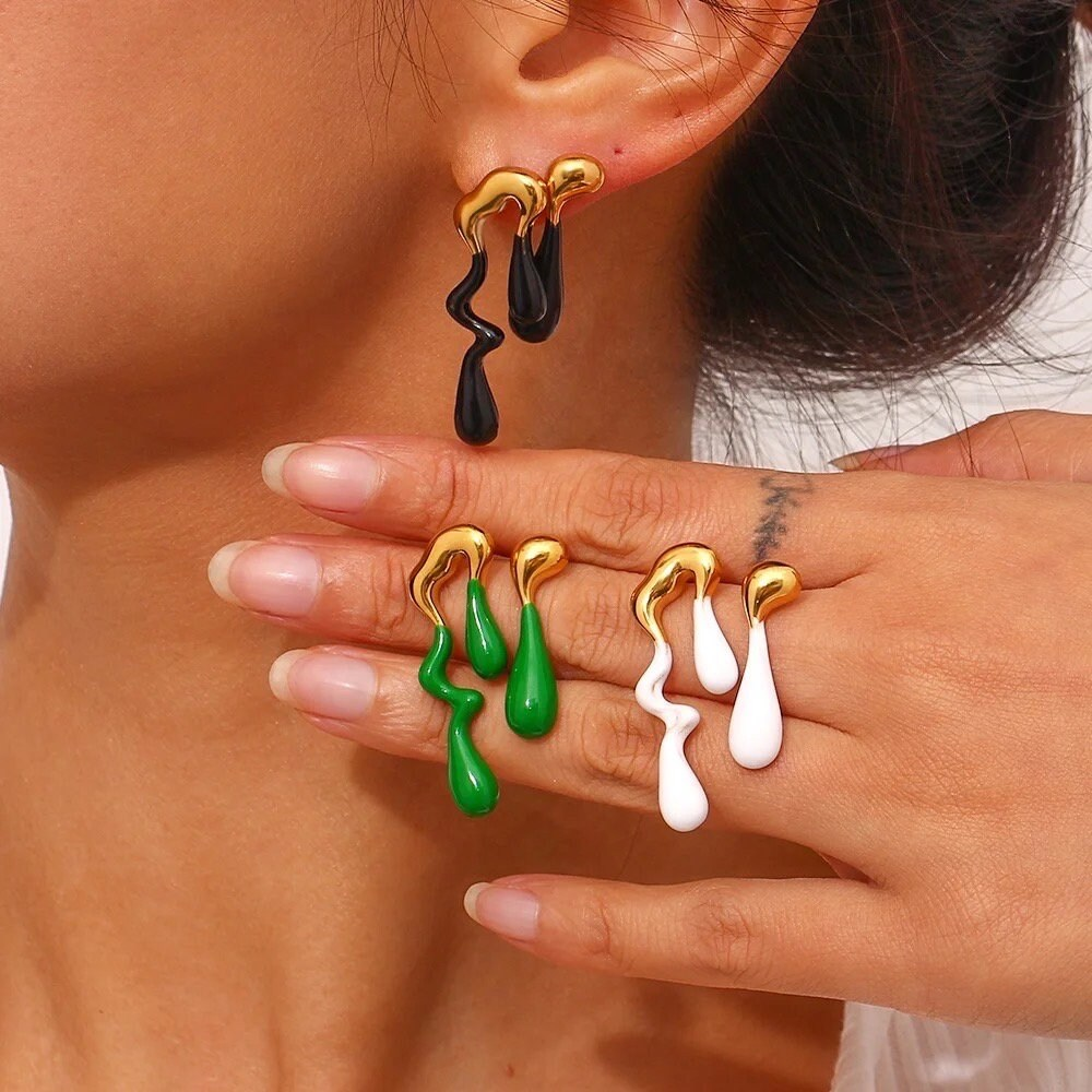 Mismatched earrings, waterproof earrings, dripping earrings.