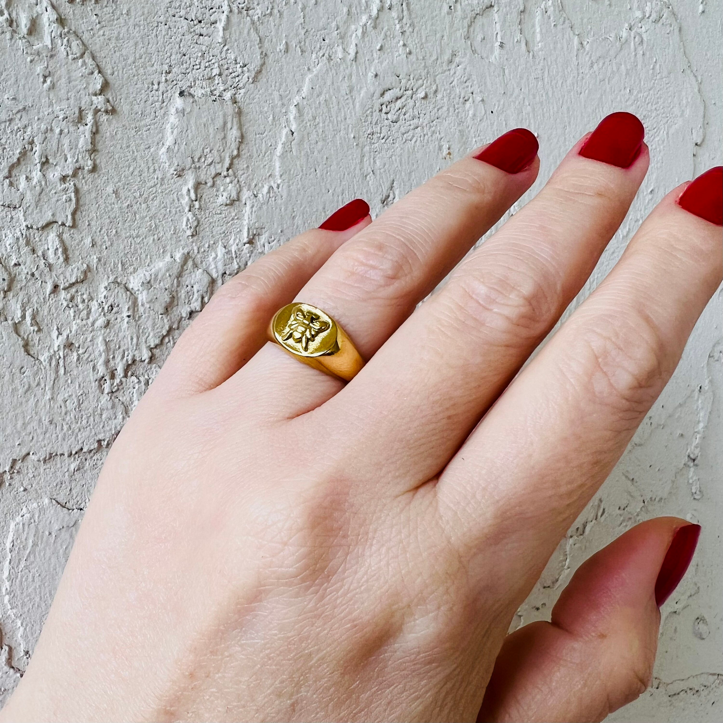 Bee ring, waterproof chunky ring, non tarnish signet ring.